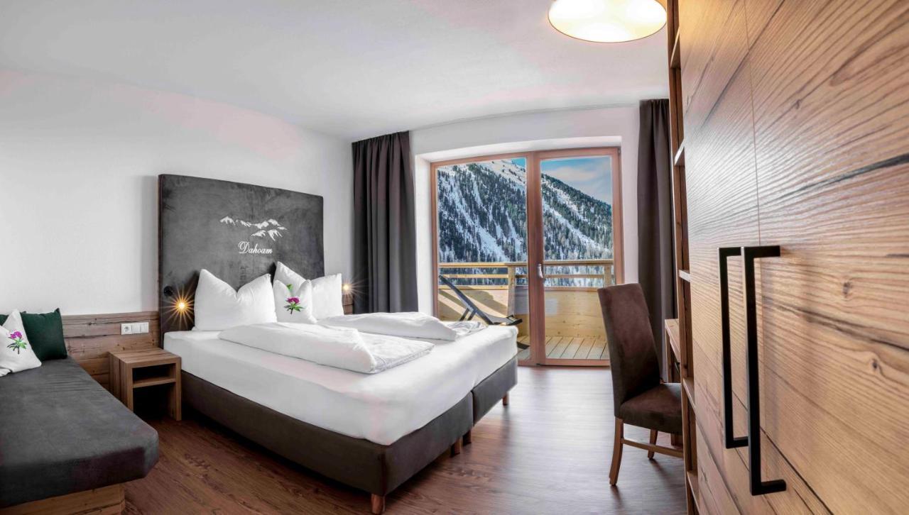 Berghotel & Gasthof Marlstein Oetz Bagian luar foto